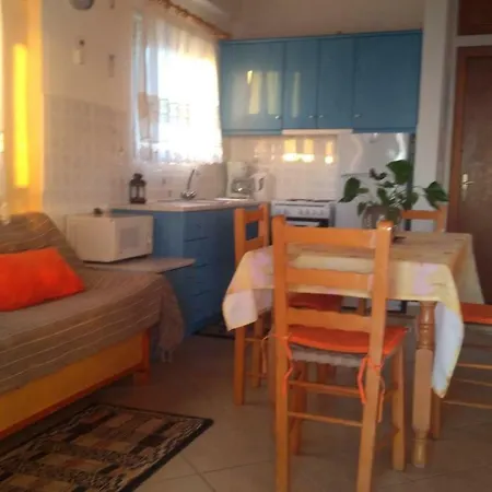 Appartement Panorama Michalis Haikos Two Minutes Walk To The Peroulia Kómboi